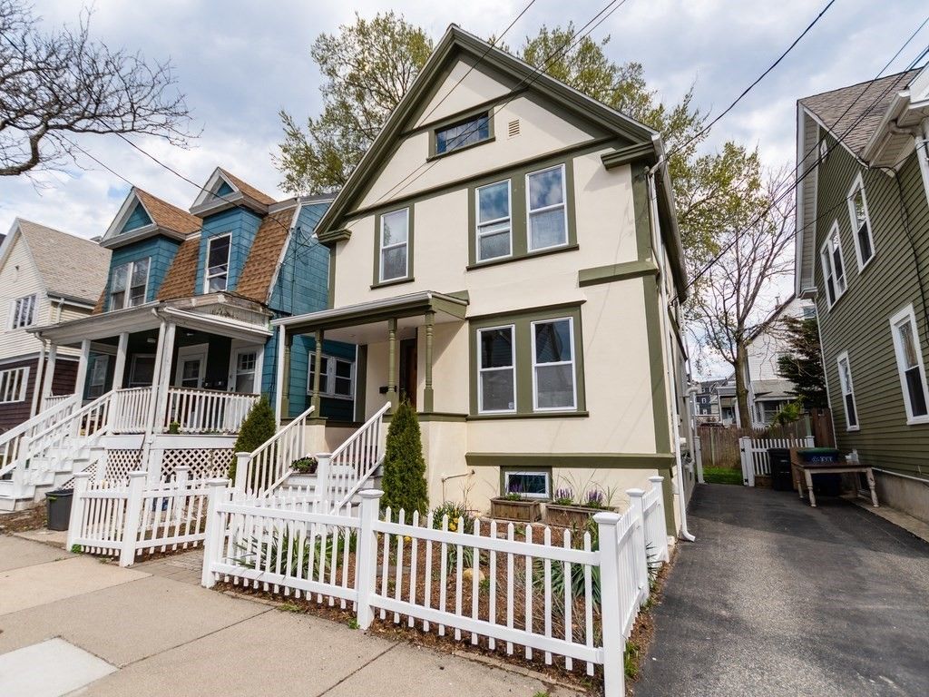 39 Partridge Avenue, Somerville MA